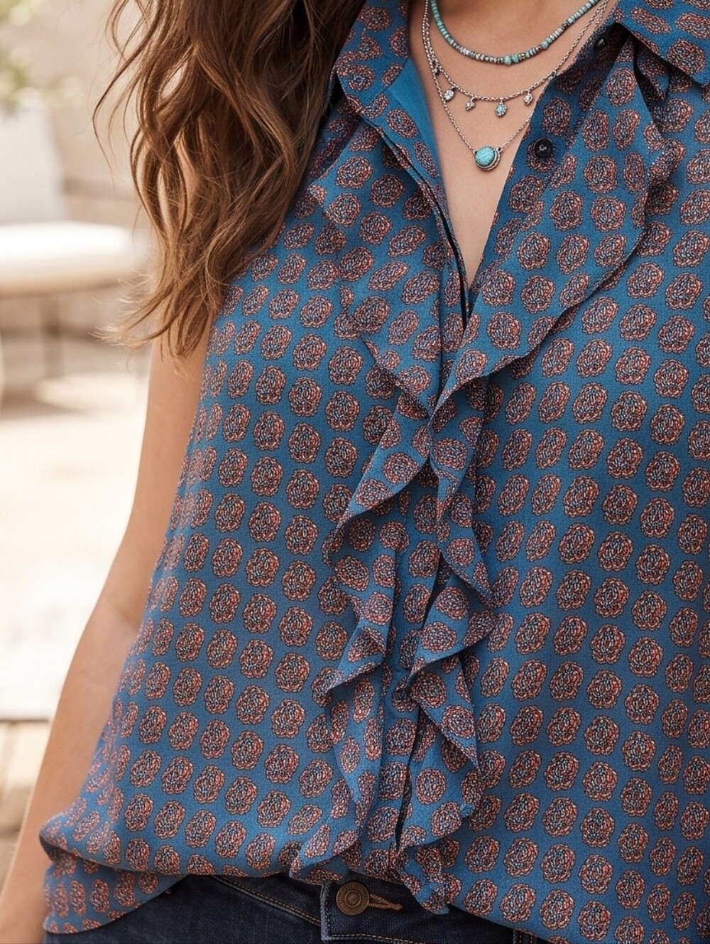 Cabi Reign Blouse Sleeveless Ruffle Collar Bohemian Whimsigoth Office Siren Top